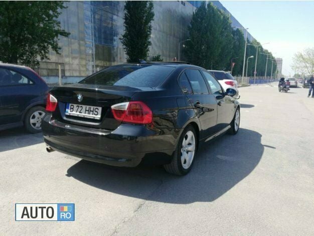 Second-hand BMW 320 163 CP (119 kW) 2008 Negru Berlinǎ