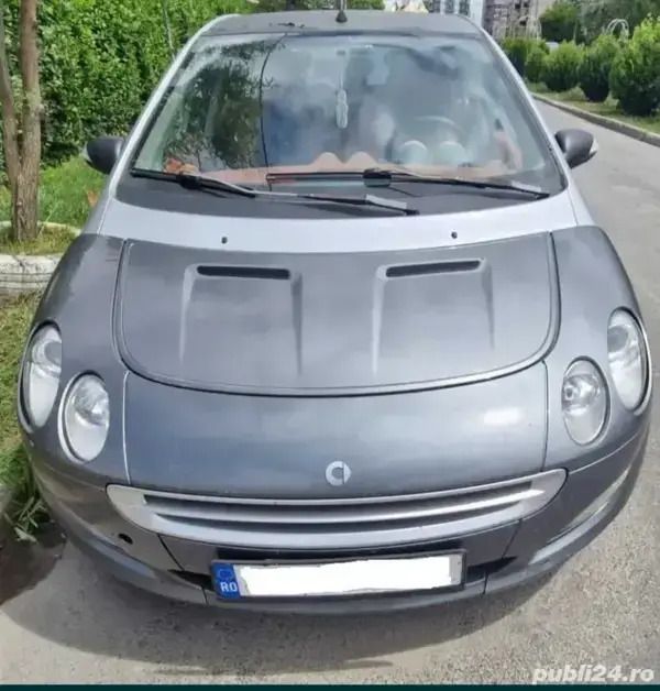 Argintiu Utilizat 2004 Smart ForFour Pulse Hatchback | 9.900 EUR - Imagine 1/4