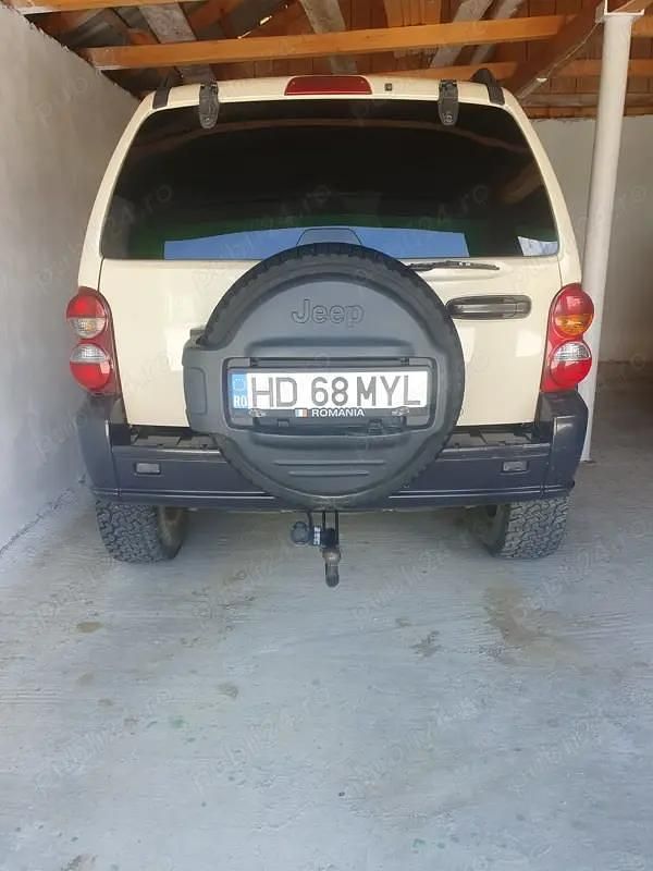 Second-hand Jeep Cherokee 140 CP (102 kW) 2004 SUV