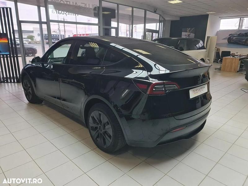 Second-hand Tesla Model Y Long Range AWD 258 kW (351 CP) 2022 Culoarenegru SUV