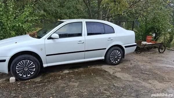 Second-hand Skoda Octavia Tour 90 CP (66 kW) 2006 Hatchback