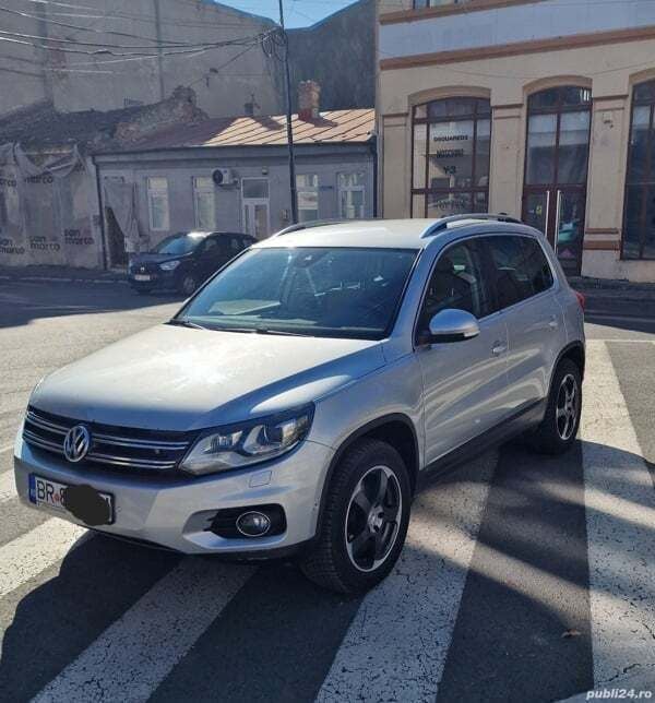 Gri Utilizat 2013 VW Tiguan SUV | 11.990 EUR (Preț bun) - Imagine 1/4