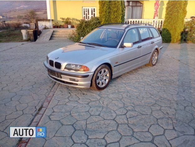 Second-hand BMW 320 136 CP (100 kW) 2001 Argintiu Break