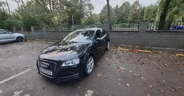 Second-hand Audi A3 140 CP (102 kW) 2011 Negru Hatchback