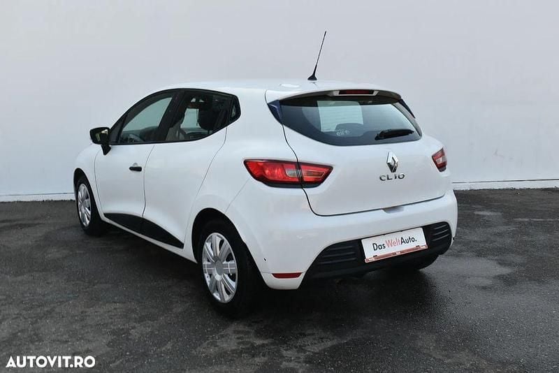 Second-hand Renault Clio IV Life 75 CP (55 kW) 2017 Culoarealb