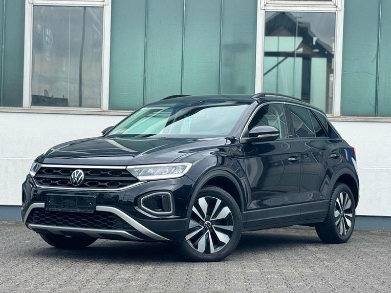 Utilizat 2023 VW T-Roc Move SUV | 21.385 EUR (Scump) - Imagine 1/1