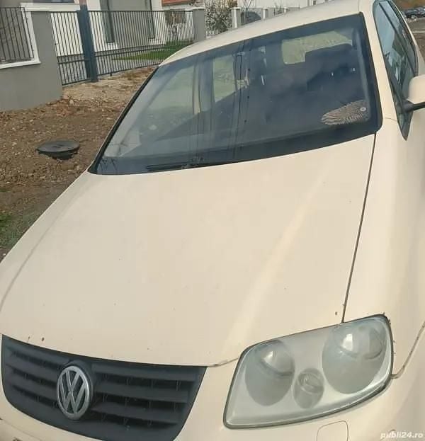 Galben Utilizat 2005 VW Touran Monovolum | 1.000 EUR (Super Preț) - Imagine 1/4