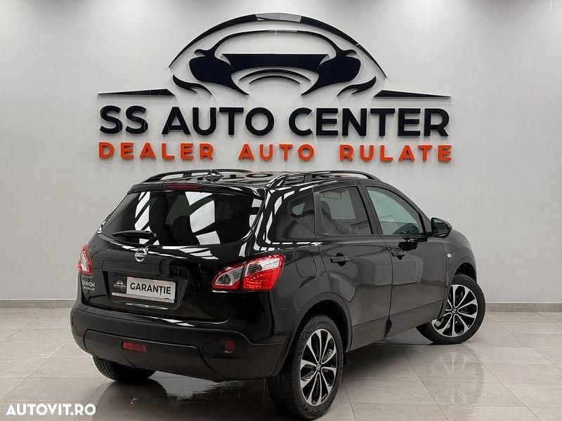 Second-hand Nissan Qashqai 117 CP (86 kW) 2013 Culoarenegru SUV