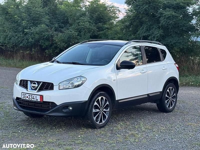 Culoarealb Utilizat 2013 Nissan Qashqai I-Way SUV | 7.300 EUR (Preț bun) - Imagine 1/4