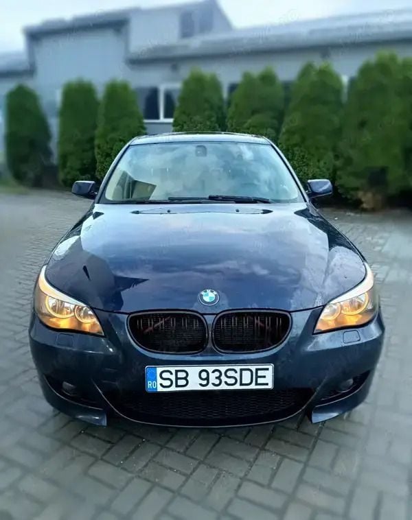 Albastru Utilizat 2005 BMW 520 Berlinǎ | 4.500 EUR (Preț OK) - Imagine 1/4
