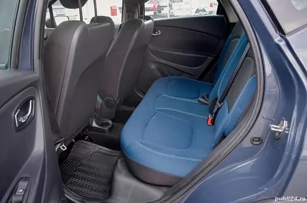 Second-hand Renault Captur 90 CP (66 kW) 2015 Albastru SUV