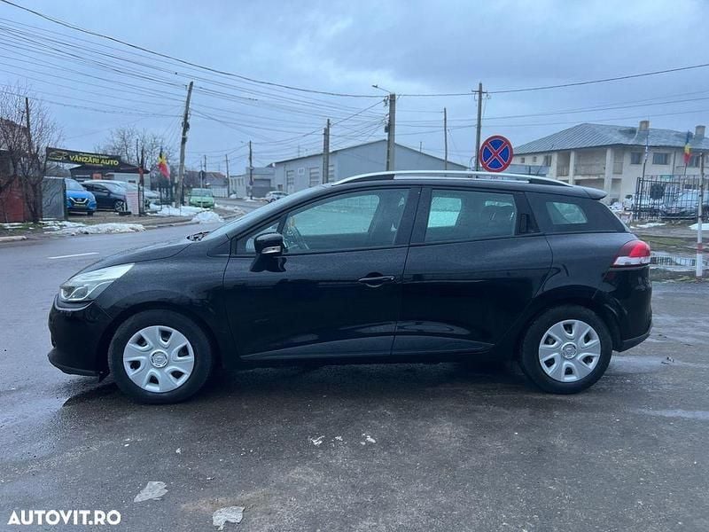 Second-hand Renault Clio IV Bose Edition 90 CP (66 kW) 2015 Culoarenegru Hatchback
