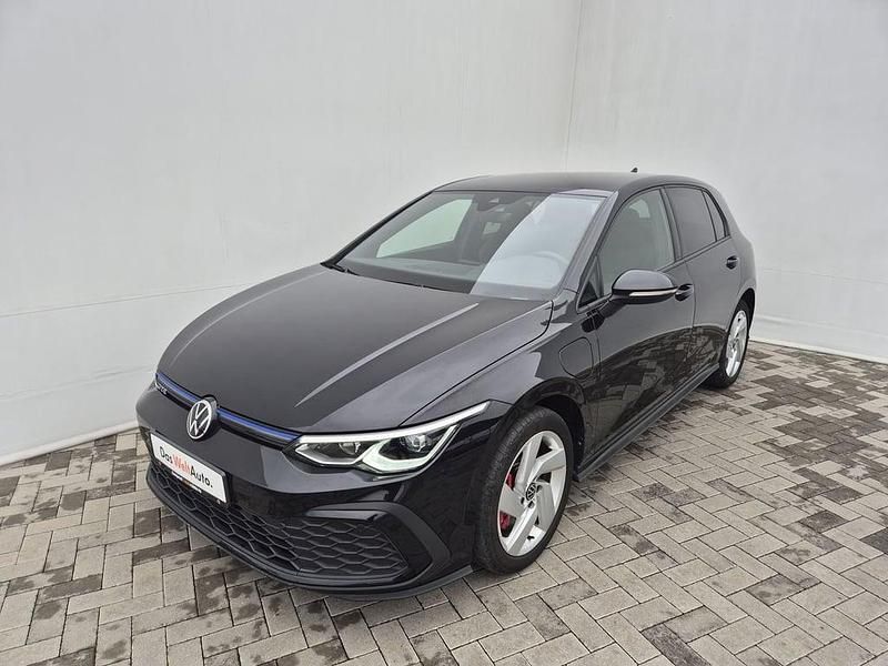 Culoarenegru Utilizat 2021 VW Golf VIII GTE Hatchback | 22.700 EUR (Preț OK) - Imagine 1/4