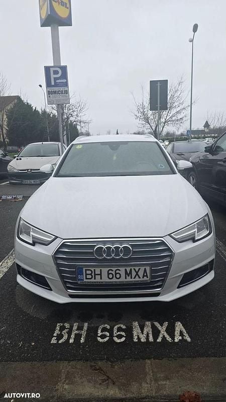 Culoarealb Utilizat 2018 Audi A4 Comfort Break | 12.500 EUR (Preț bun) - Imagine 1/4
