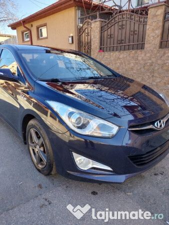 Albastru Utilizat 2013 Hyundai i40 Berlinǎ | 4.900 EUR (Preț bun) - Imagine 1/4