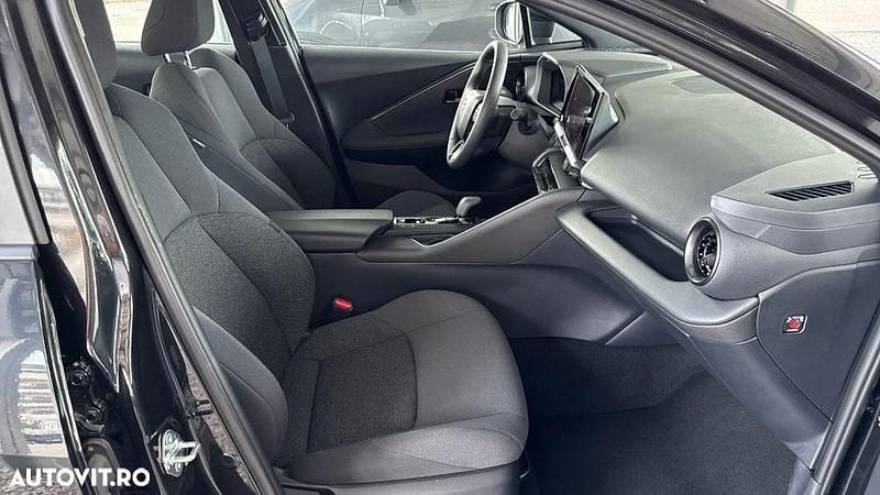 Negru Utilizat 2024 Toyota C-HR Active SUV | 27.900 EUR - Imagine 1/1