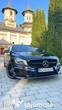 Culoarenegru Utilizat 2015 Mercedes CLA220 AMG Berlinǎ | 15.200 EUR (Puțin scump) - Imagine 1/4