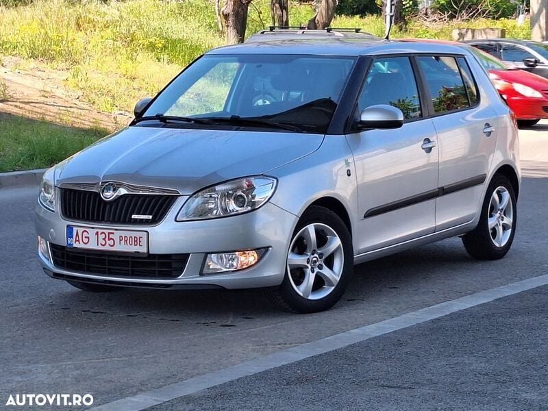 Gri Utilizat 2011 Skoda Fabia GreenLine | 3.590 EUR (Preț OK) - Imagine 1/4