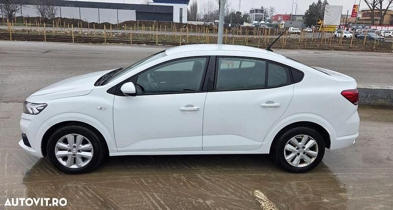 Second-hand Dacia Logan Comfort 90 CP (66 kW) 2021 Culoarealb Berlinǎ