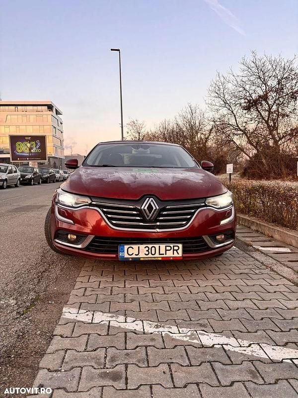 Culoarerosu Utilizat 2017 Renault Talisman Berlinǎ | 6.000 EUR (Preț bun) - Imagine 1/4