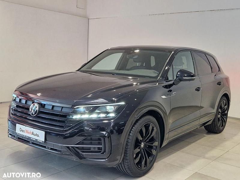 Negru metalic perleffect Utilizat 2022 VW Touareg Style SUV | 55.900 EUR - Imagine 1/4