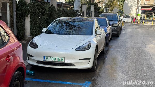 Alb Utilizat 2019 Tesla Model 3 Standard Range Plus Berlinǎ | 18.500 EUR - Imagine 1/4