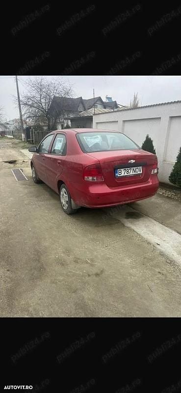 Second-hand Chevrolet Kalos 94 CP (69 kW) 2005 Culoarerosu Berlinǎ