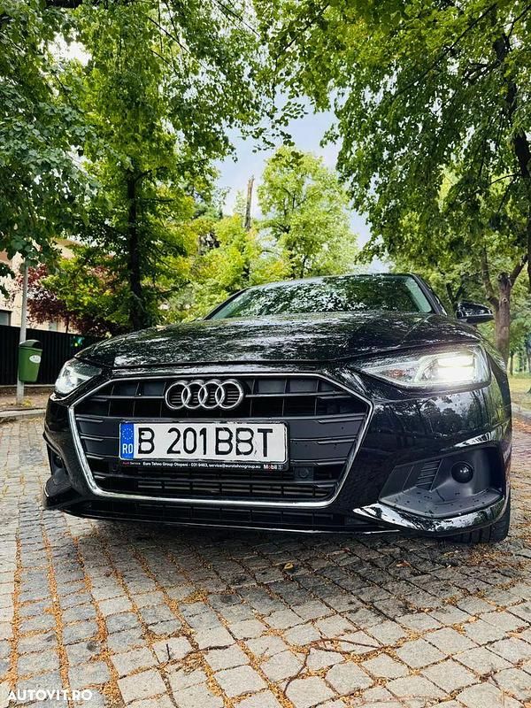 Culoarenegru Utilizat 2023 Audi A4 Advanced Berlinǎ | 34.100 EUR - Imagine 1/4