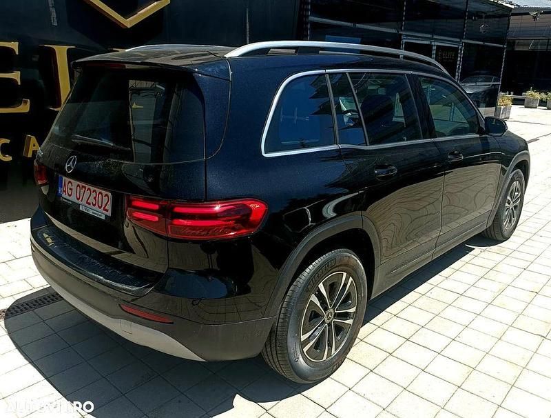 Second-hand Mercedes GLB200 163 CP (119 kW) 2024 Culoarenegru SUV