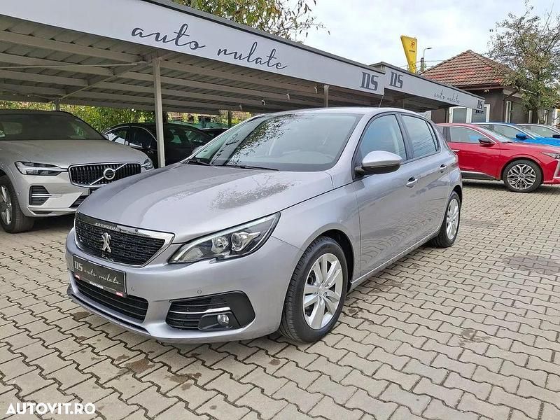 Culoareargint Utilizat 2019 Peugeot 308 Active Hatchback | 9.290 EUR (Preț OK) - Imagine 1/4