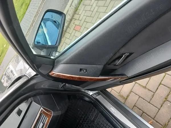 Utilizat 2007 BMW 525 Berlinǎ | 4.000 EUR (Preț OK) - Imagine 1/4