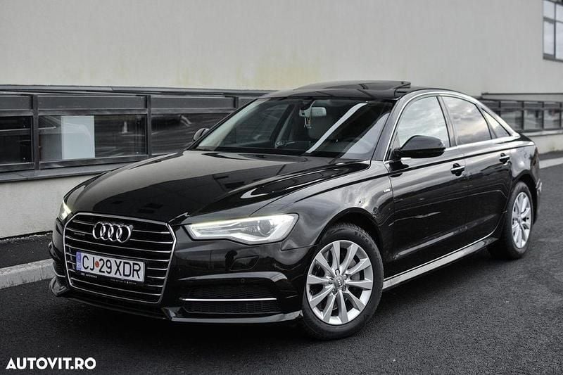 Culoarenegru Utilizat 2016 Audi A6 S-Line Break | 17.900 EUR (Preț bun) - Imagine 1/4