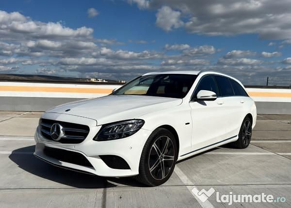 Utilizat 2020 Mercedes C300 Avantgarde Break | 18.990 EUR - Imagine 1/4