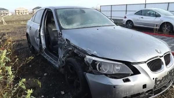 Second-hand BMW 525 177 CP (130 kW) 2005 Berlinǎ