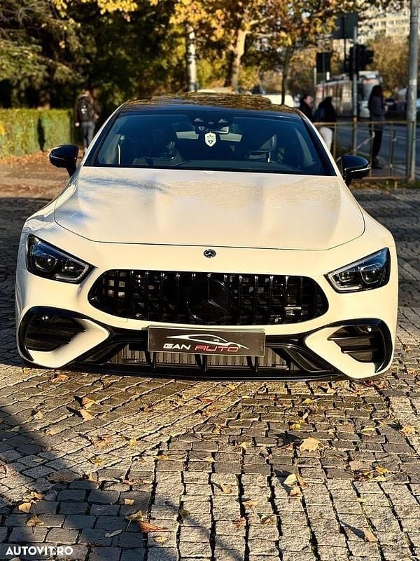 Second-hand Mercedes AMG GT 4-Door Coupe AMG 435 CP (319 kW) 2022 Culoarealb Coupe