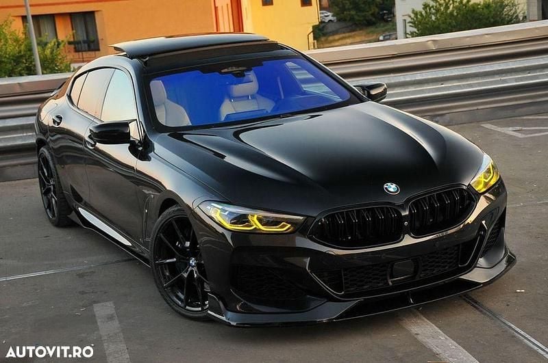 Culoarenegru Utilizat 2021 BMW 840 Comfort Edition Coupe | 64.500 EUR (Puțin scump) - Imagine 1/4