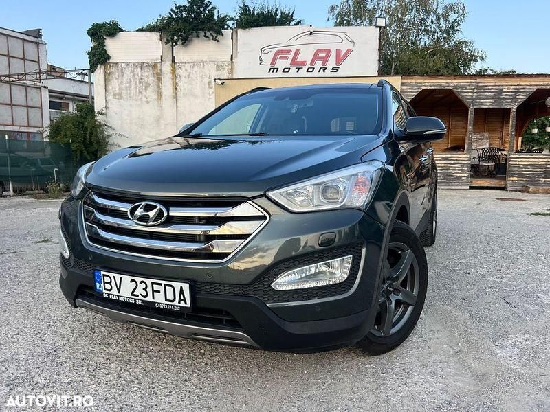 Gri Utilizat 2015 Hyundai Grand Santa Fe SUV | 15.450 EUR - Imagine 1/4