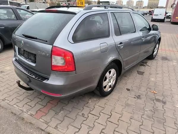Second-hand 2013 Skoda Octavia Break | 4.890 EUR (Preț OK) - Imagine 1/4