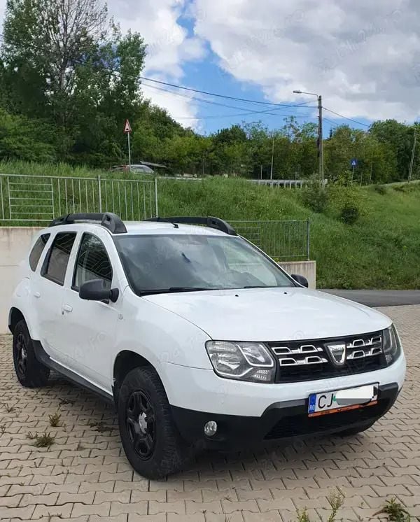 Utilizat 2017 Dacia Duster SUV | 8.500 EUR (Super Preț) - Imagine 1/4