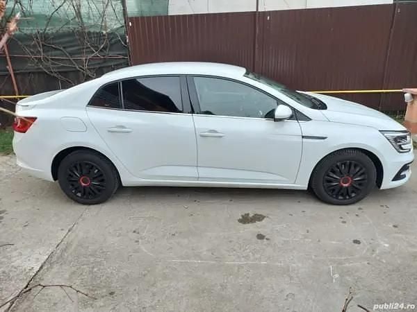 Second-hand Renault Mégane IV Equilibre 140 CP (102 kW) 2023 Berlinǎ