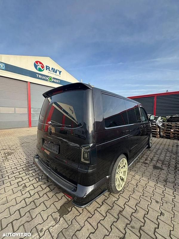 Second-hand VW Transporter 174 CP (127 kW) 2007 Culoarenegru Van