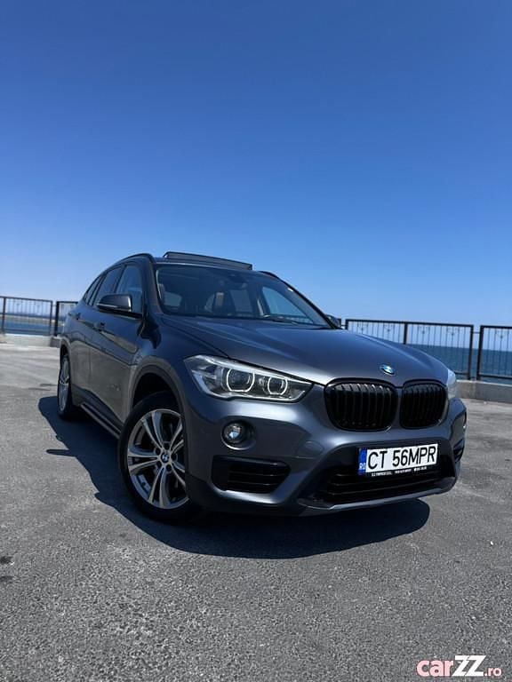 Gri Utilizat 2017 BMW X1 Comfort Edition SUV | 14.900 EUR (Preț OK) - Imagine 1/4