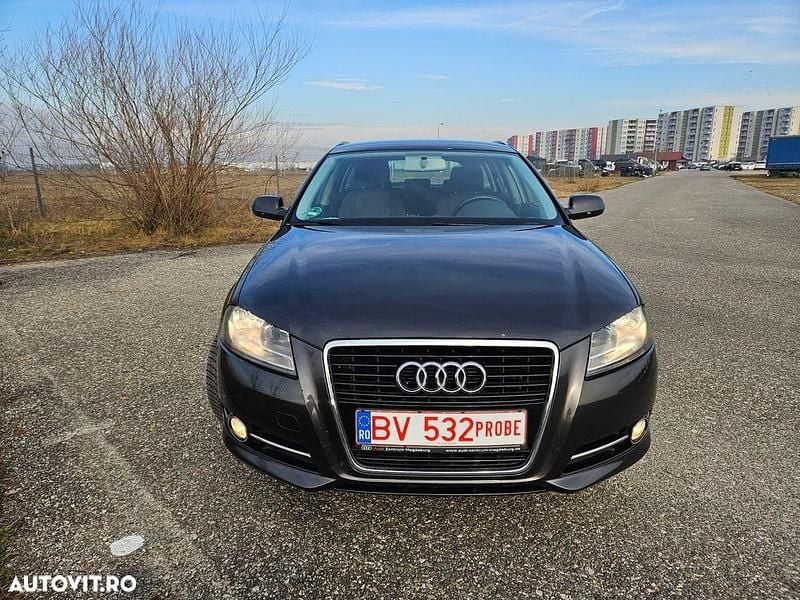 Culoaregri Utilizat 2012 Audi A3 Attraction Berlinǎ | 5.900 EUR (Preț bun) - Imagine 1/4