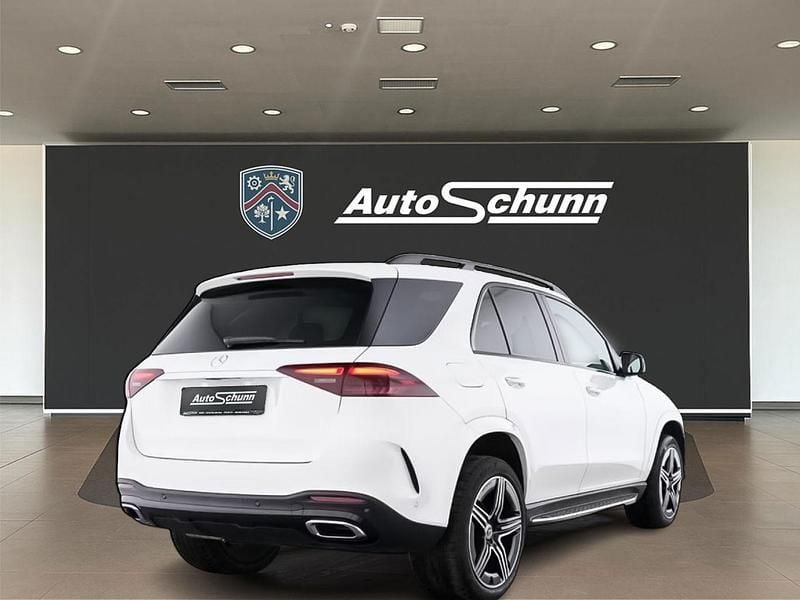 Second-hand Mercedes GLE450 AMG AMG line 367 CP (269 kW) 2024 SUV