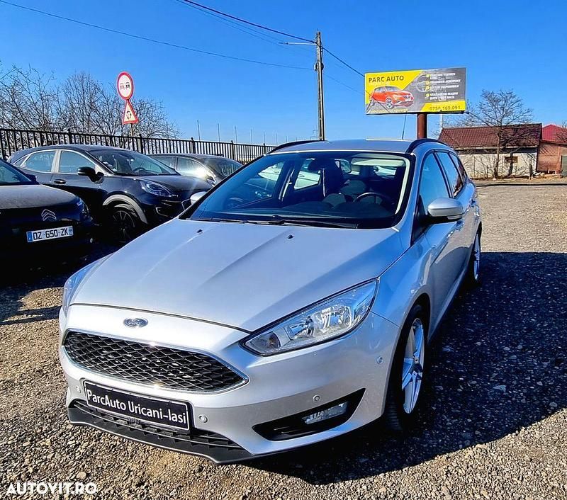 Second-hand Ford Focus 110 CP (80 kW) 2016 Culoareargint Break