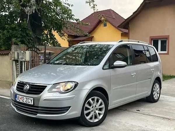 Utilizat 2011 VW Touran Monovolum | 4.500 EUR (Preț OK) - Imagine 1/4