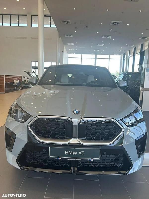 Gri Nouă 2025 BMW X2 SUV | 54.160 EUR - Imagine 1/4