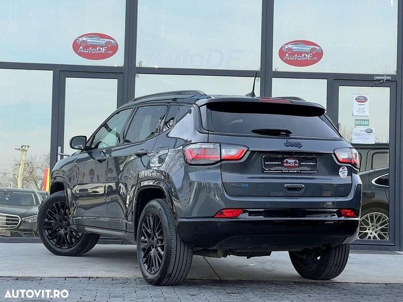 Second-hand Jeep Compass 240 CP (176 kW) 2023 Culoaregri SUV