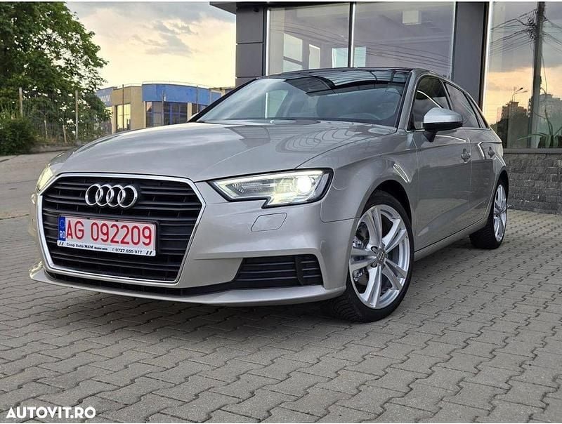 Culoarebej Utilizat 2017 Audi A3 Design | 10.900 EUR (Preț OK) - Imagine 1/4