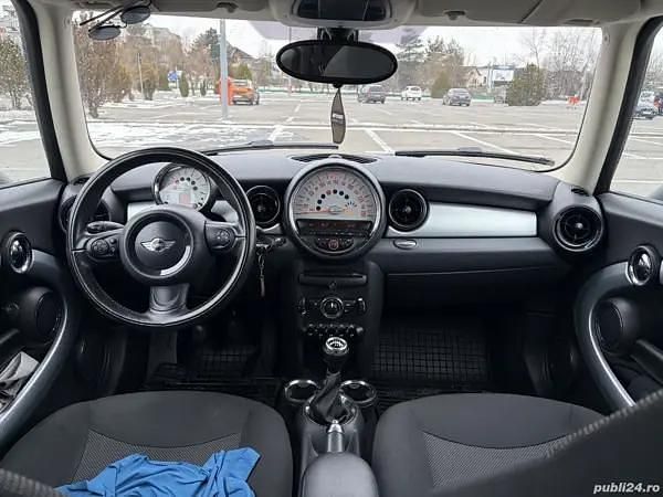 Second-hand Mini ONE 98 CP (72 kW) 2011 Hatchback